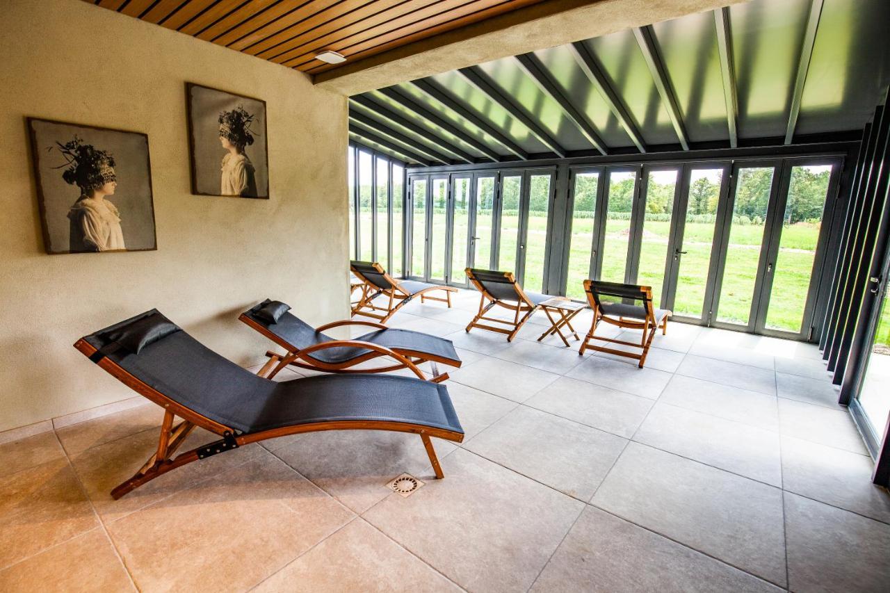 Hameau Des 40 Arpents Hotel Gergy Exterior photo